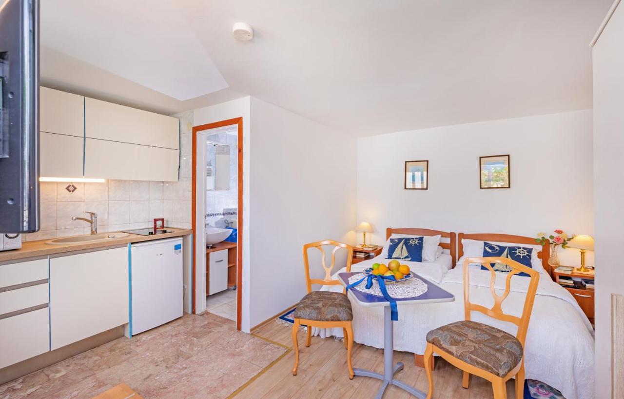 Villa Jolanda Apartments ดูบรอฟนิก ภายนอก รูปภาพ