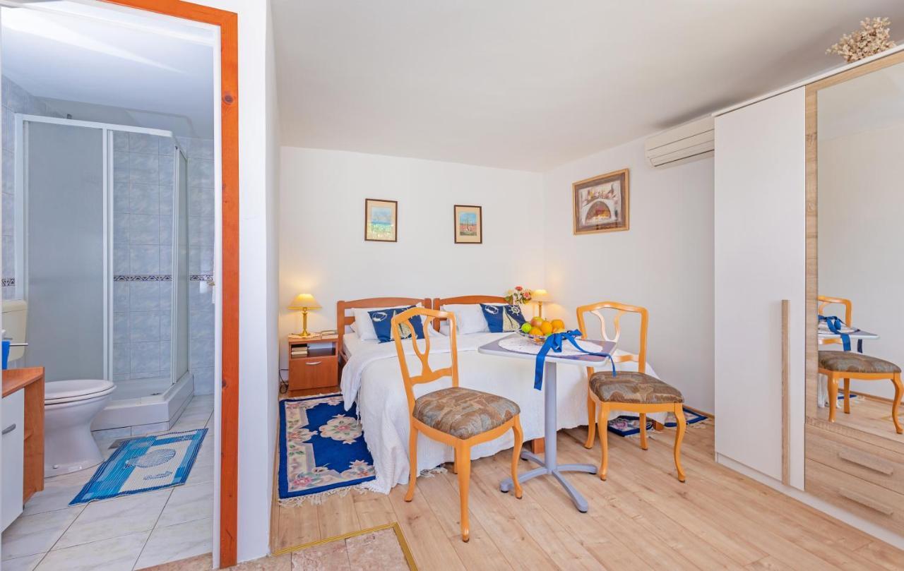 Villa Jolanda Apartments ดูบรอฟนิก ภายนอก รูปภาพ